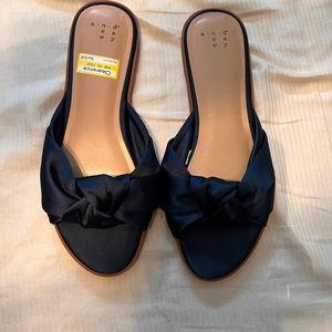 A new day navy blue sandals—brand new